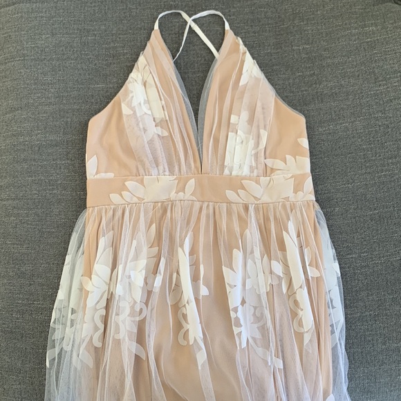 Special Occasion Maxi Dress with Velvet Floral Detail, Size M, Color Nude&White - Picture 4 of 16